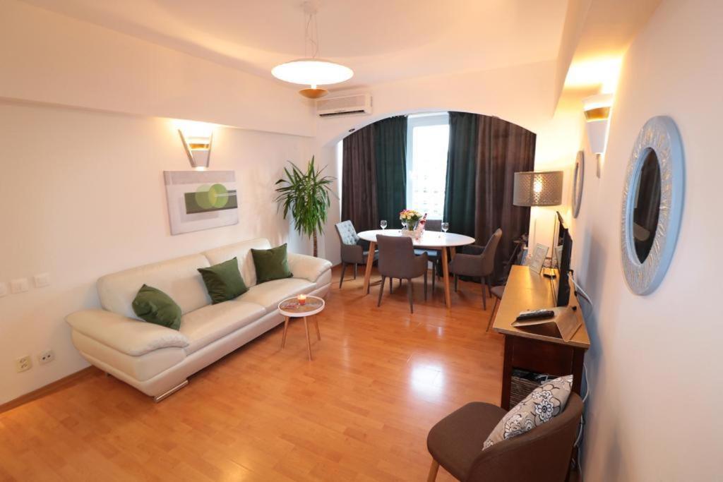 Eva Twin Apartments 布加勒斯特 外观 照片