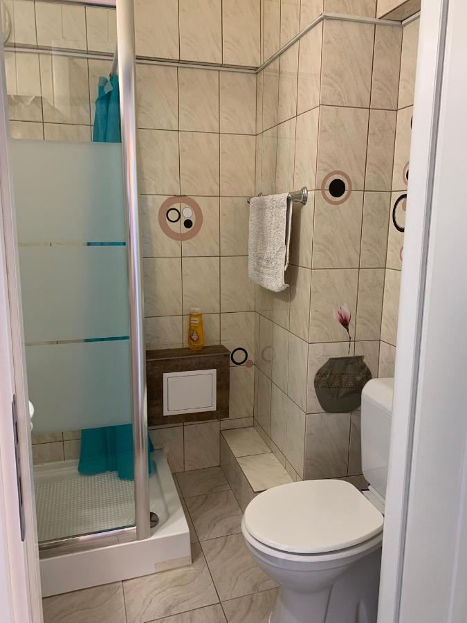 Eva Twin Apartments 布加勒斯特 外观 照片