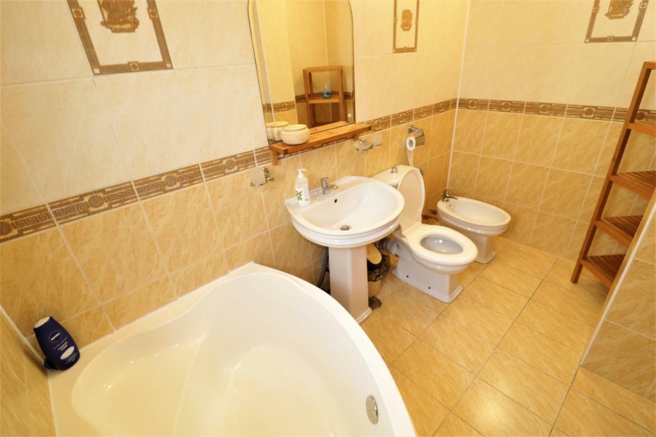 Eva Twin Apartments 布加勒斯特 外观 照片